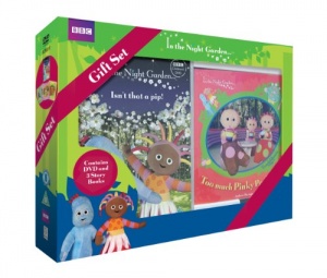 In the Night Garden Gift Set  - Isn't That a Pip  (DVD + 3 Storybooks)